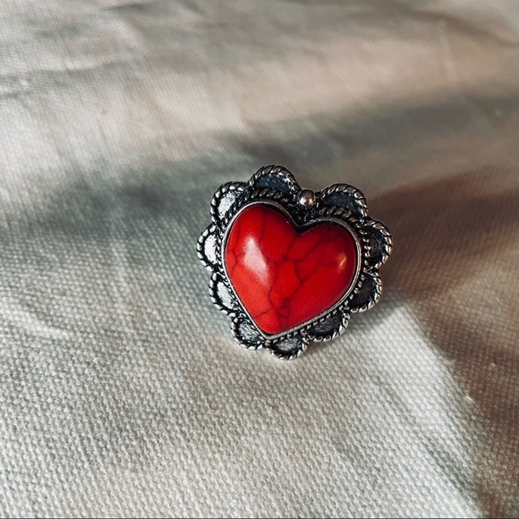 Paparazzi Heart Ring - Picture 7 of 8